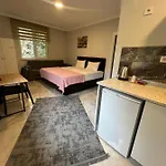 Karaca & Apart מלון דירות טראבזון