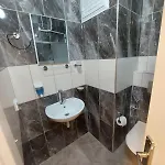 Karaca & Apart מלון דירות 3*